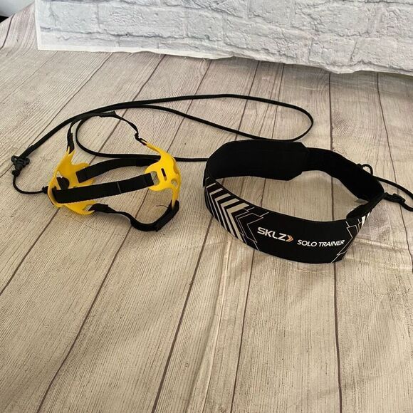 SKLZ solo soccer trainer w/adjustable belt - Picture 1 of 8